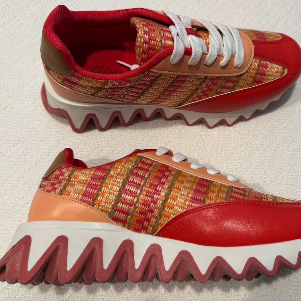 GORGEOUS NEW LILIANA FASHION SNEAKERS RED WITH ZIG-ZAG SOLE LOW TOP SZ. 8.5